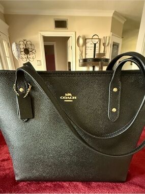COACH NY Black Medium Tote with Gold Logo Hardware